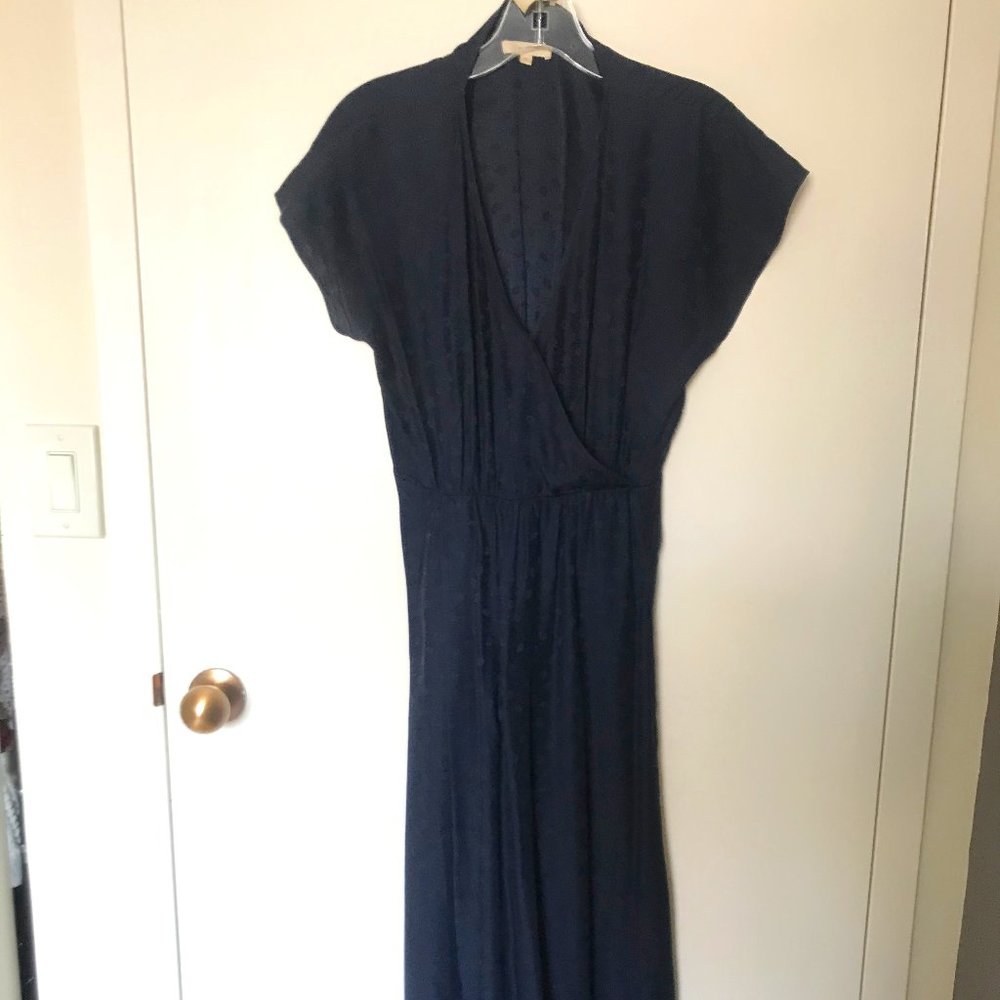 Sezane size 36 100% silk dress